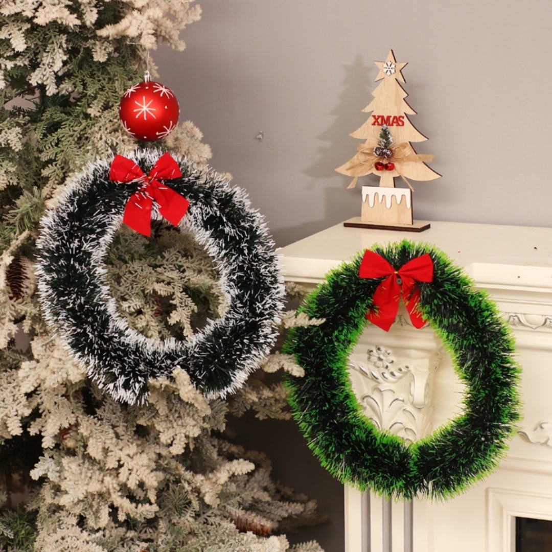 Arvore De Natal 120 Cm 110 Galhos + 38 Brindes Decorativos