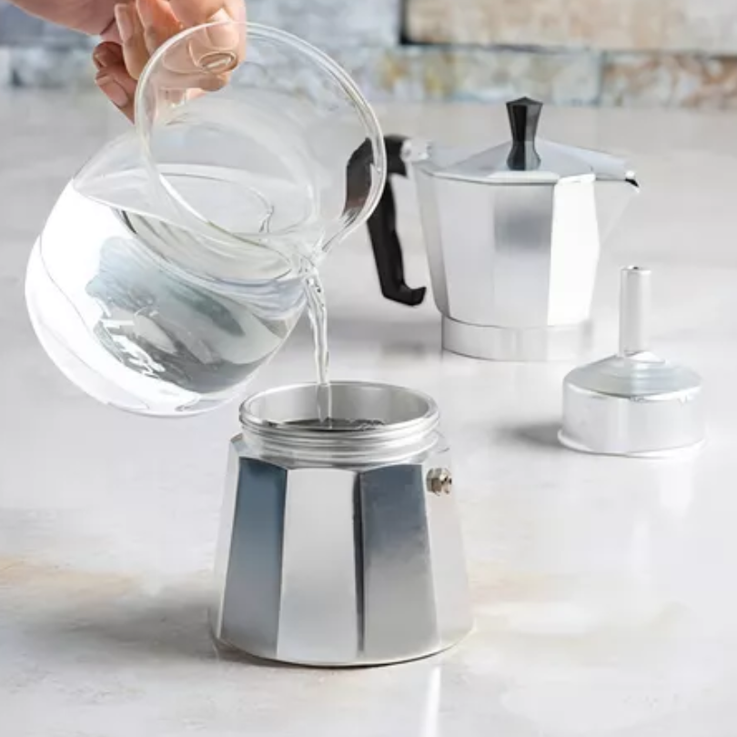 Cafeteira Italiana Aluminio De 9 Xicaras de Café Expresso 450ml